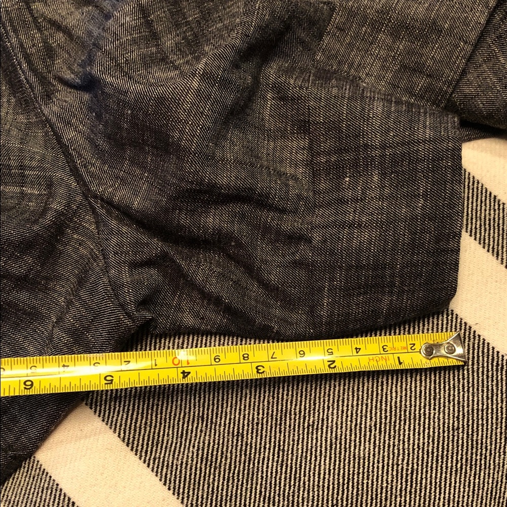 White House Black Market Gray Textured Linen-Blend Bermuda Shorts - Picture 12 of 13